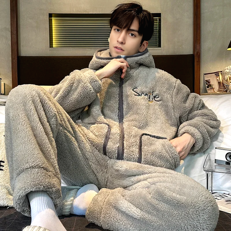 Pyjama Homme Capuche Nuit Polaire 6